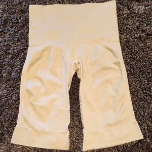 Simply Emma Women’s XXL Nude/Beige Shape Wear EUC